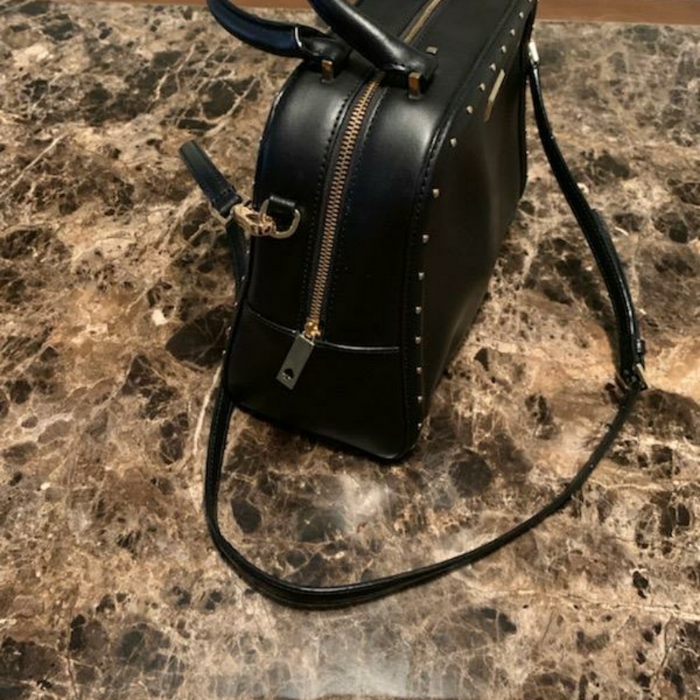 Hand bag